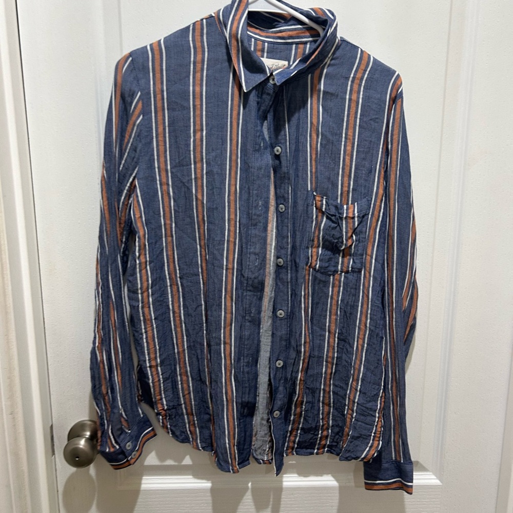 💰Universal Thread Navy and Brown Striped Shirt